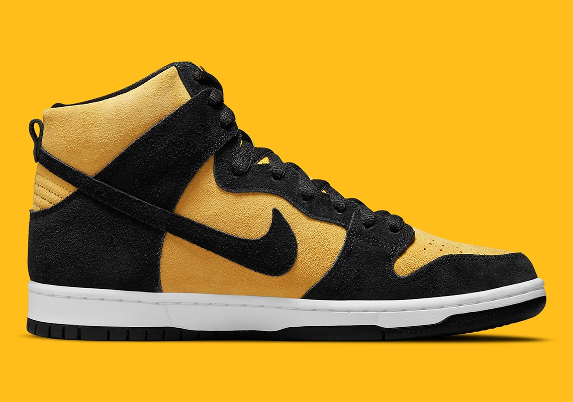 Nike SB Dunk High Pro ‘’Reverse Iowa’’ - DB1640-001