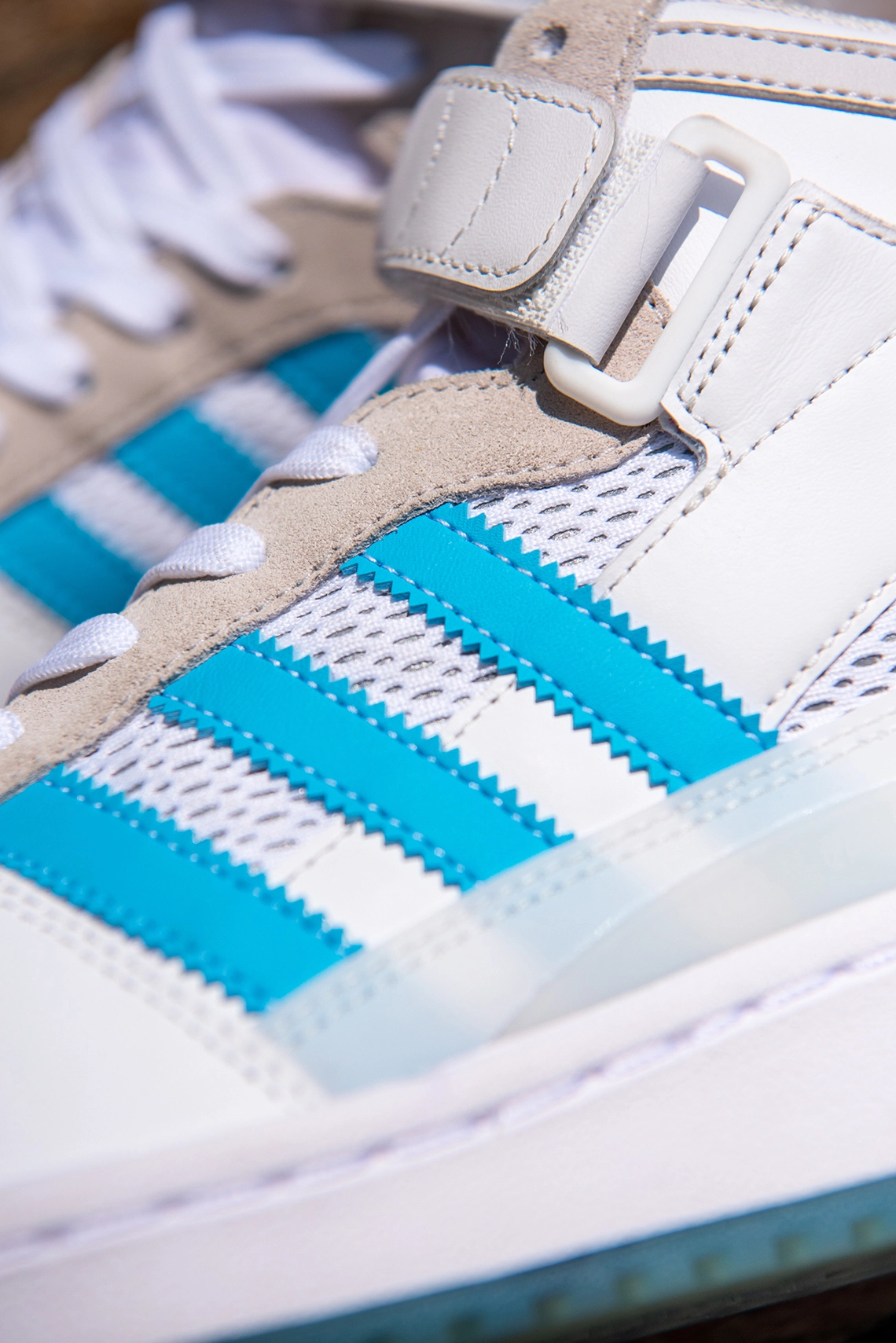 Diego Nájera x adidas Forum 84 Mid ADV - H01019