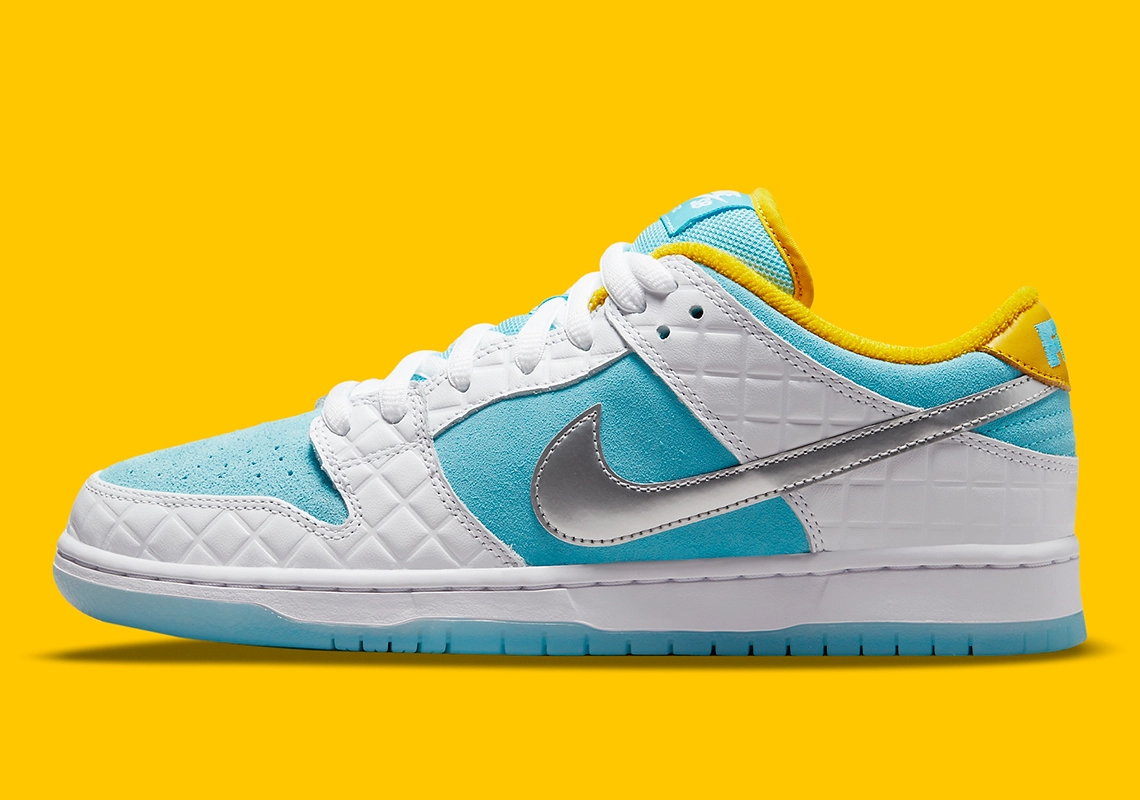 FTC x Nike SB Dunk Low Pro ‘’Lagoon Pulse’’ - DH7687-400