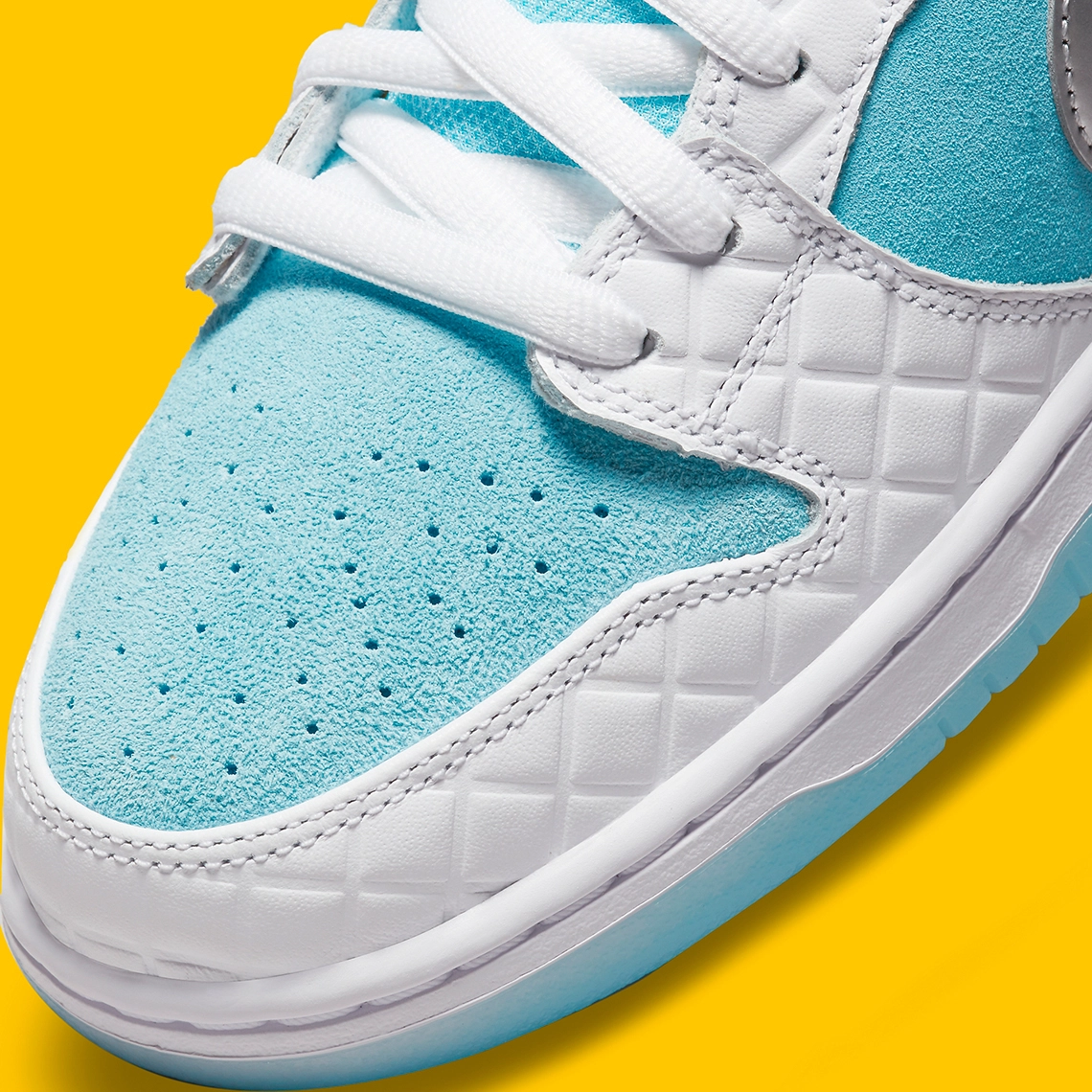 FTC x Nike SB Dunk Low Pro ‘’Lagoon Pulse’’ - DH7687-400