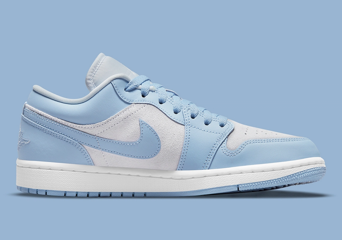 Air Jordan 1 Low WMNS ‘’University Blue’’ - DC0774-050