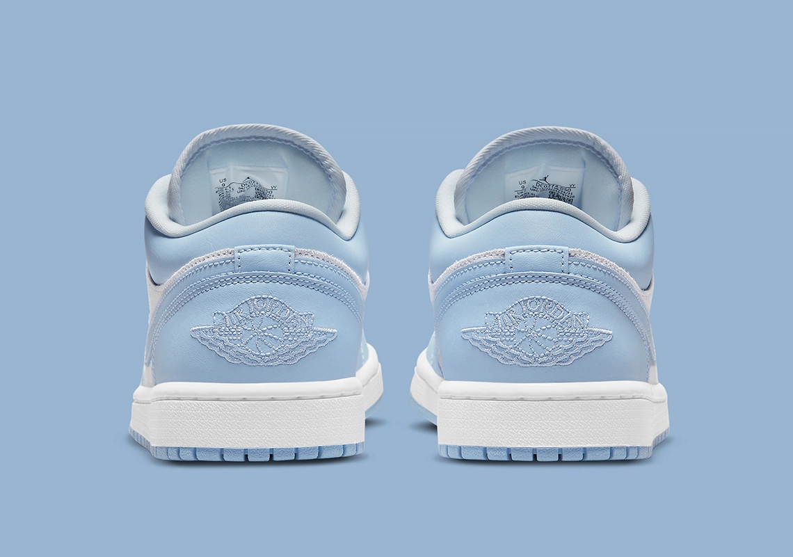 Air Jordan 1 Low WMNS ‘’University Blue’’ - DC0774-050