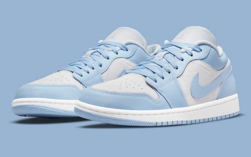 Air Jordan 1 Low WMNS ‘’University Blue’’ - DC0774-050