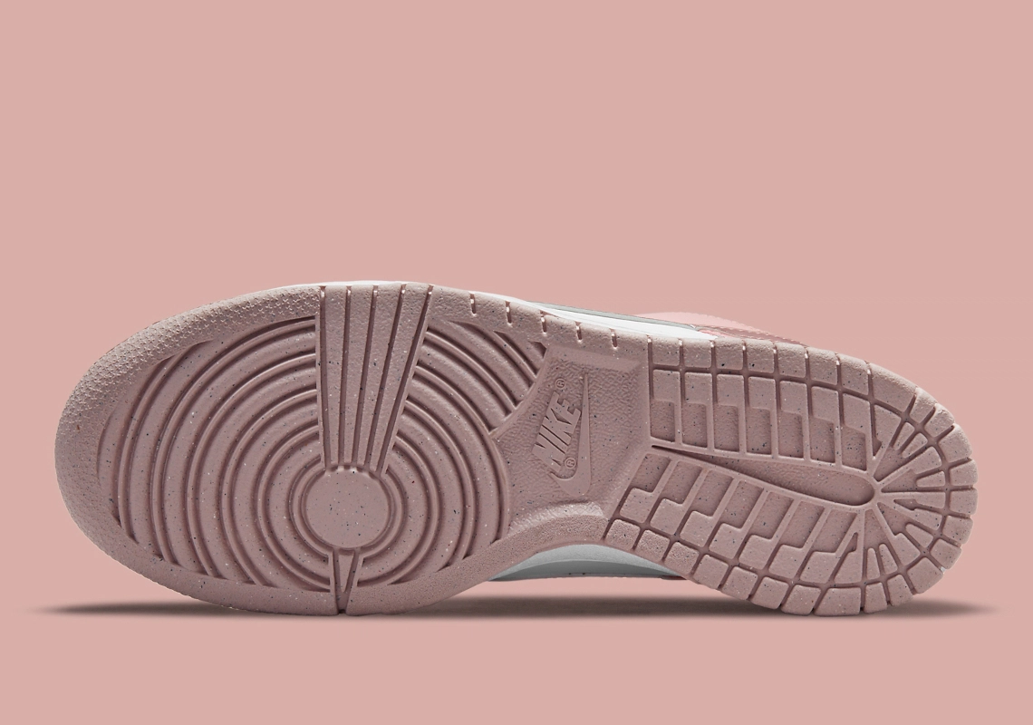 Nike Dunk Low GS ‘’Pink Velvet’’ - DO6485-600