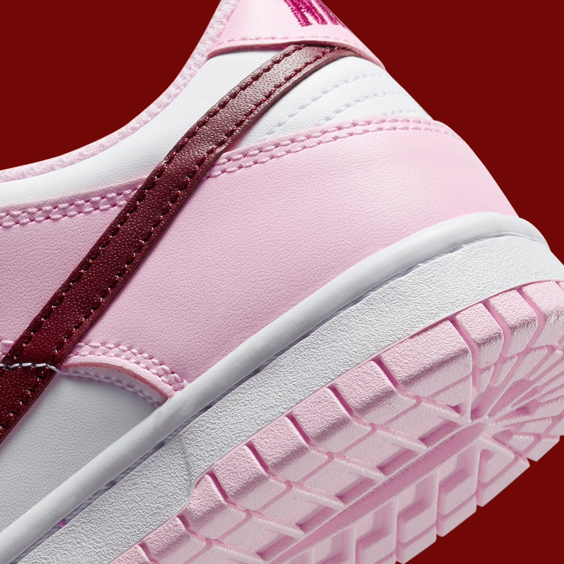 Nike Dunk Low GS ‘’Valentine’s Day’’ - CW1590-601
