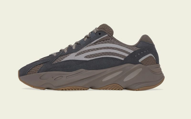 adidas Yeezy Boost 700 V2 ‘’Mauve’’ - GZ0724