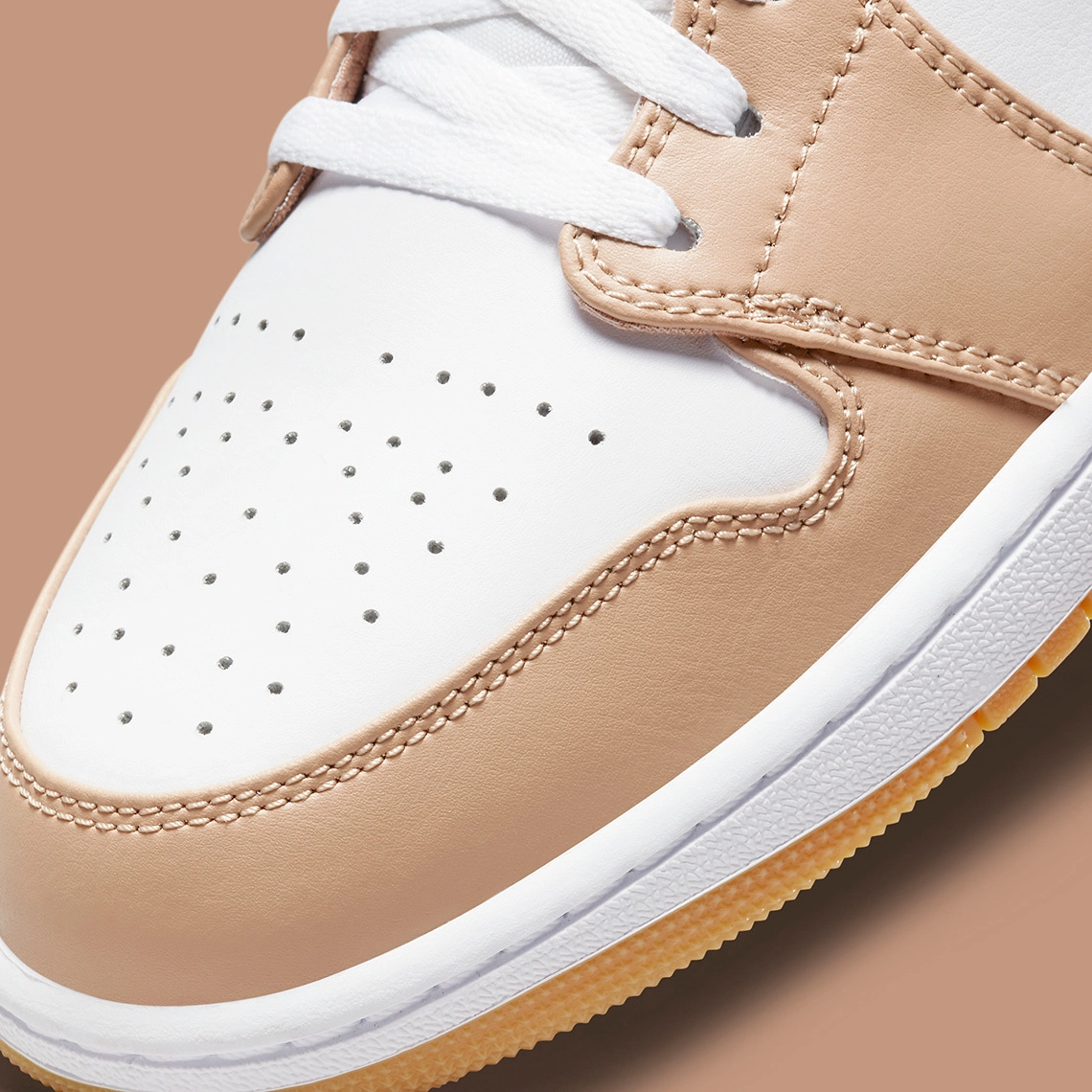 Air Jordan 1 Mid ‘’Tan Gum’’ - 554724-271