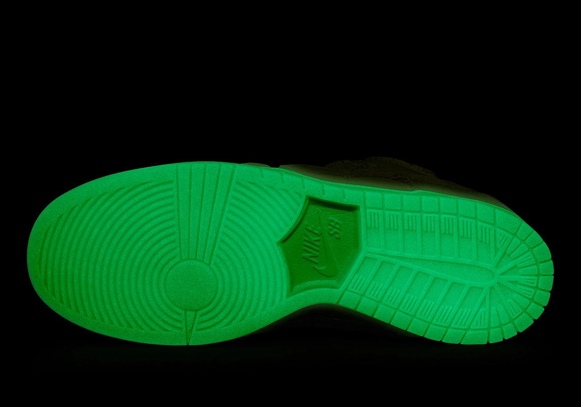 Nike SB Dunk Low ‘’Mummy’’ - DM0774-111