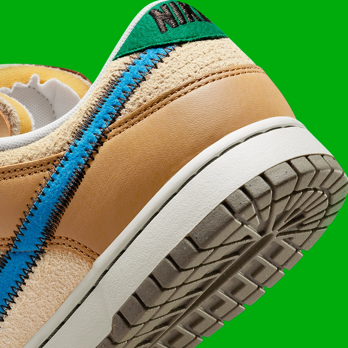 size? x Nike Dunk Low ‘’Dark Driftwood’’ - DO6712-200