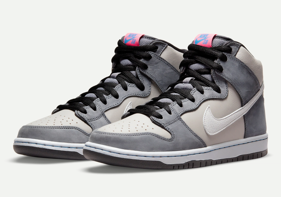 Nike SB Dunk High Pro ‘’Medium Grey’’ - DJ9800-001