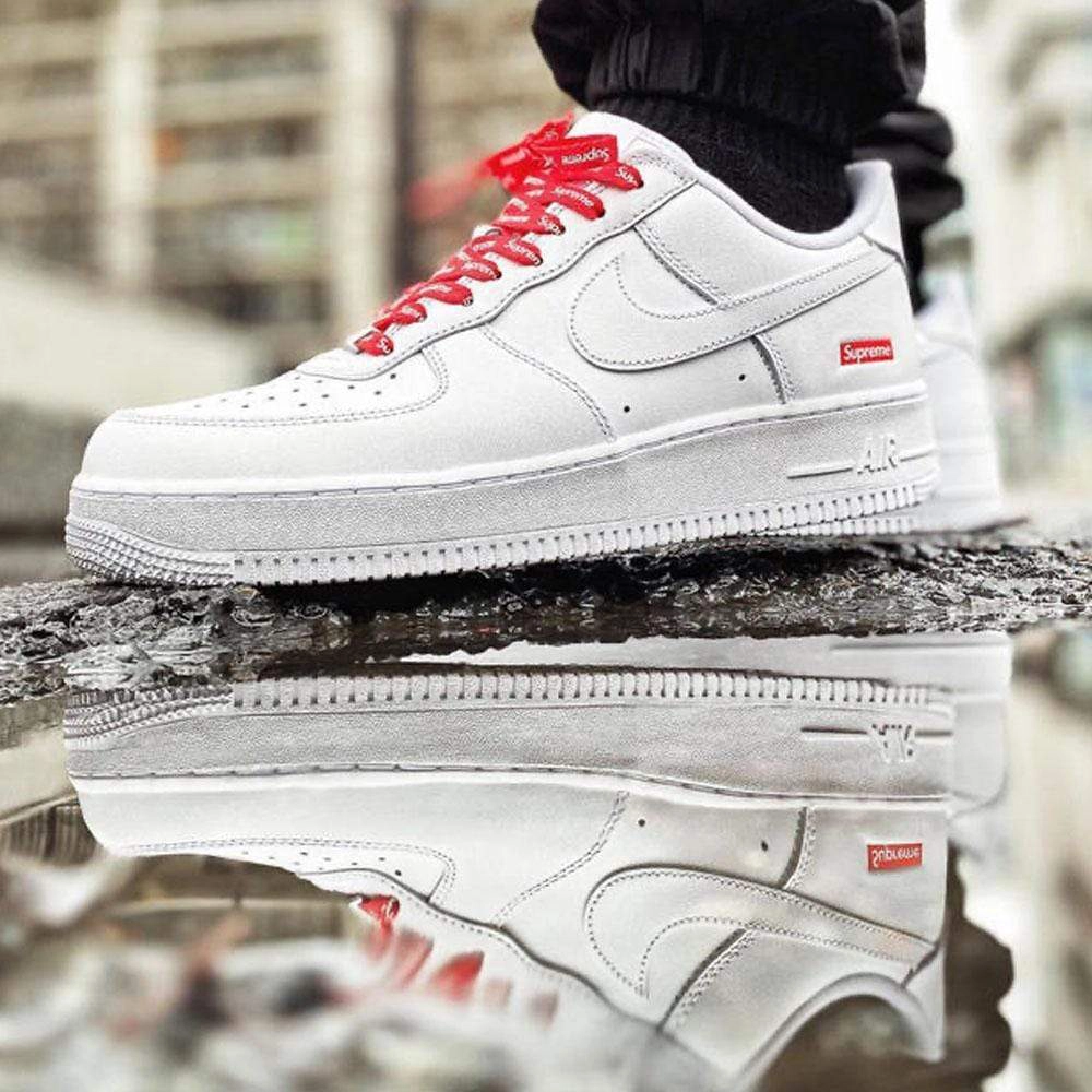 SUPREME x Nike Air Force 1 Low ‘’Box Logo’’ - White - CU9225-100