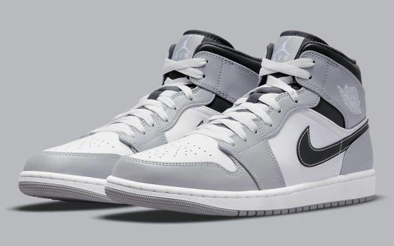 Air Jordan 1 Mid ‘’Light Smoke Grey’’ - 2022 - 554724-078