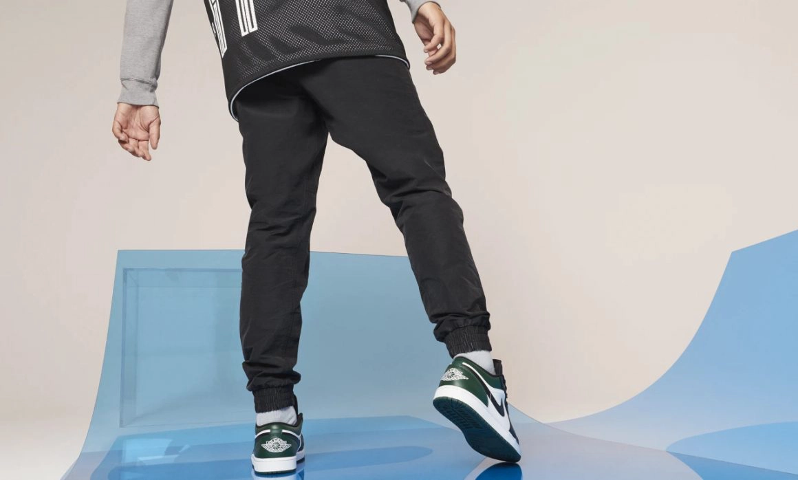 Air Jordan 1 Low - Green Toe