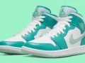 Air Jordan 1 Mid WMNS ‘’Marine Green’’ - DV2229-300