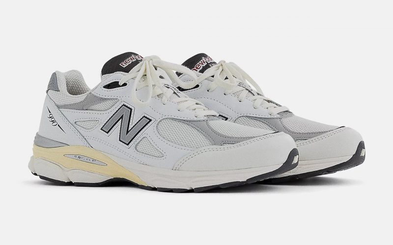 New Balance 990v3 MADE in USA ‘’Sea Salt’’ - M990AL3