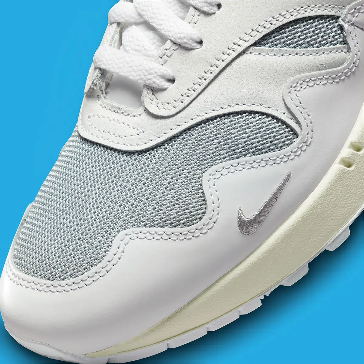 Patta x Nike Air Max 1 ‘’White/Grey’’ - DQ0299-100