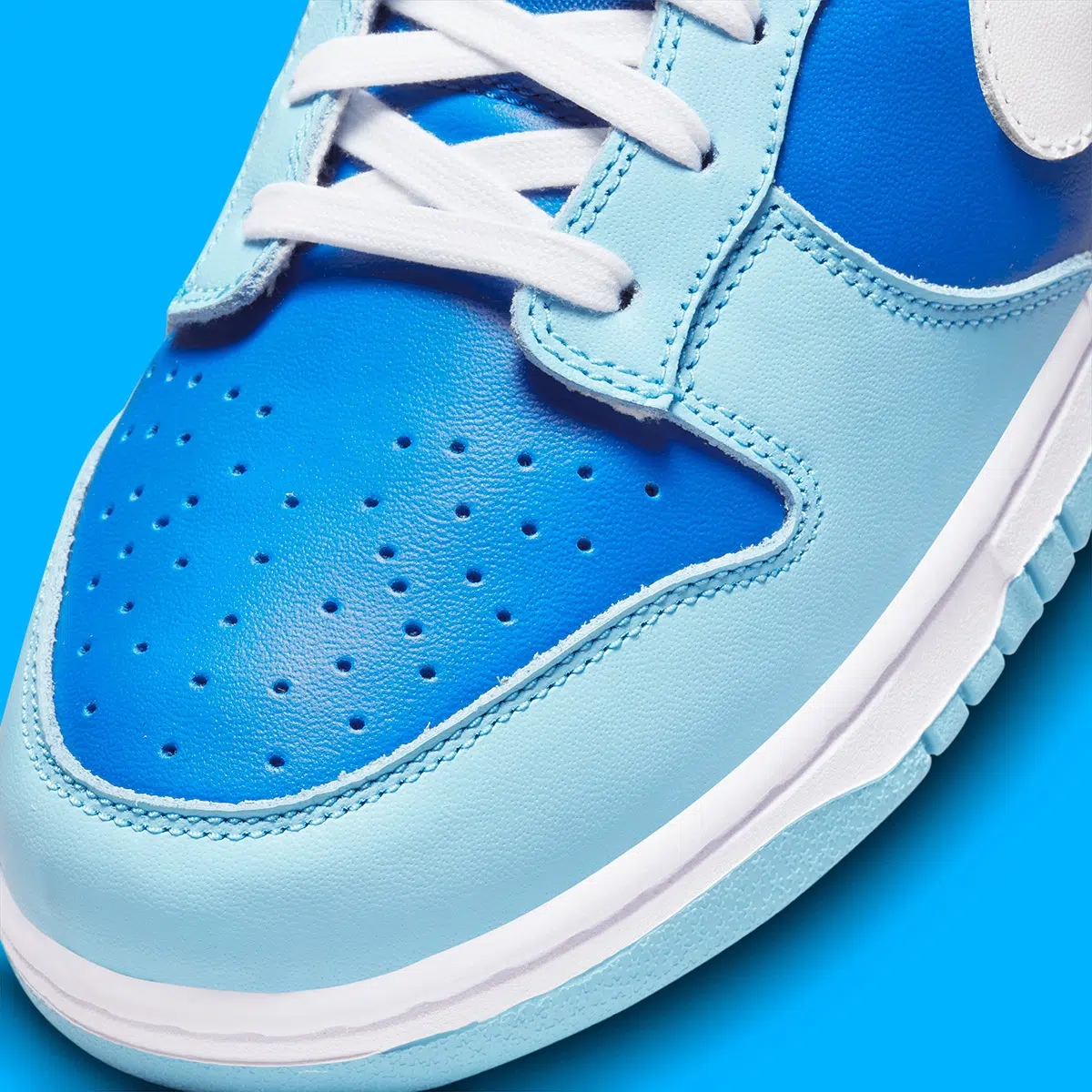 Nike Dunk Low ‘’Argon’’ - 2022 - DM0121-400