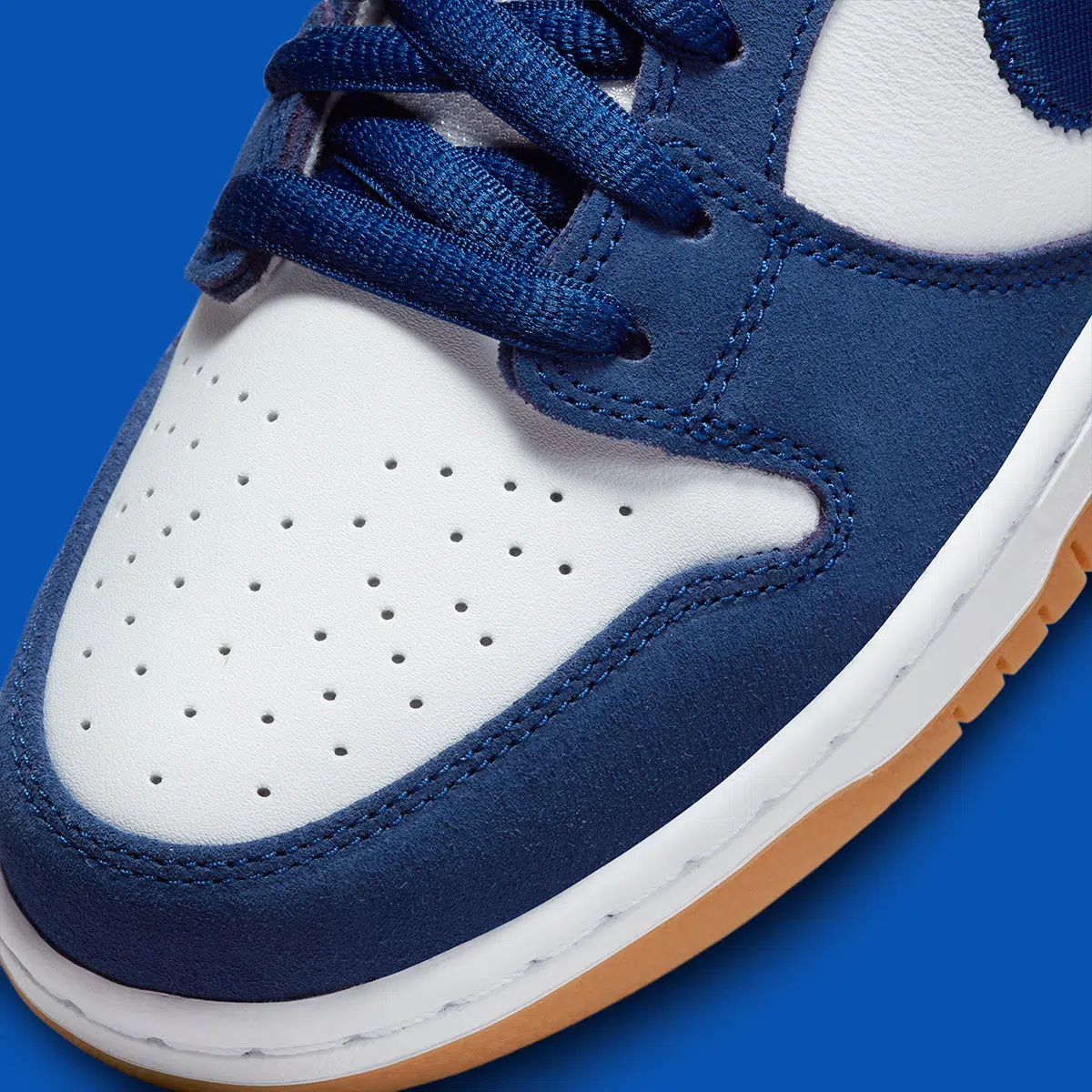 Nike SB Dunk Low ‘’Los Angeles Dodgers’’ - DO9395-400