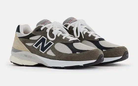 New Balance 990v3 MADE in USA ‘’Green Cream’’ - M990TO3