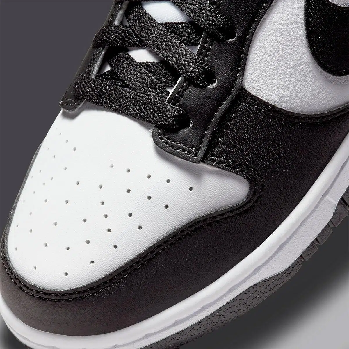 Nike Dunk Low ‘’Next Nature’’/’’White Black’’ - DD1873-102