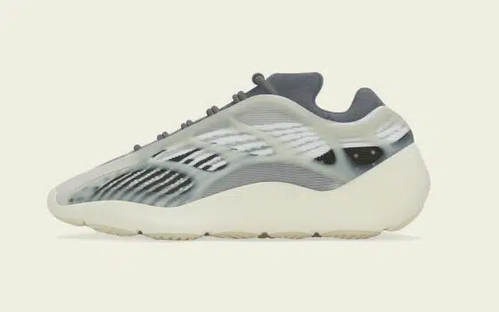 adidas Yeezy 700 V3 ‘’Fade Salt’’ - ID1674