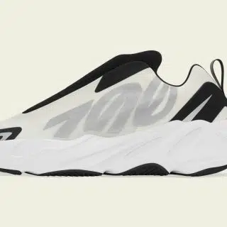 adidas Yeezy Boost 700 MNVN ‘’Analog’’ - IG4798