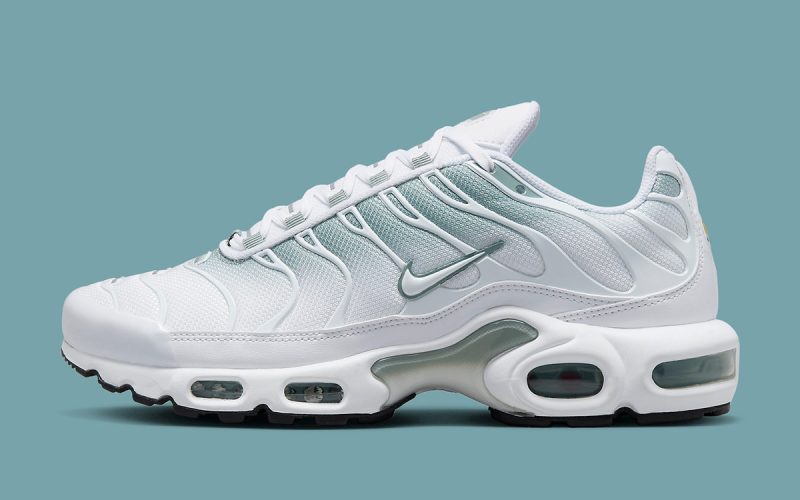 air max mica green
