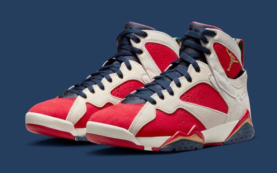 Trophy Room x Air Jordan 7 Retro SP ‘’True Red and Obsidian’’ - DM1195-474