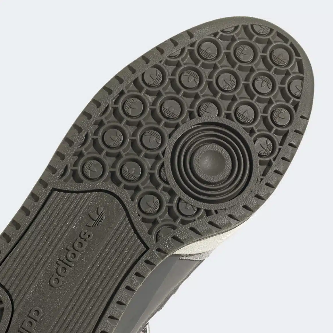 adidas Forum 84 Low ‘’Home Alone 2’’ - ID4328