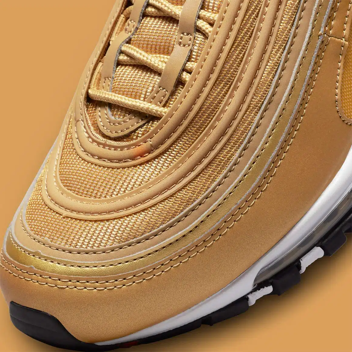 Nike Air Max 97 ‘’Golden Bullet’’/’’Metallic Gold’’ - DM0028-700