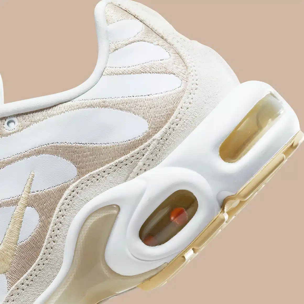 Nike Air Max Plus PRM ‘’Pale Vanilla’’ - DZ2832-101