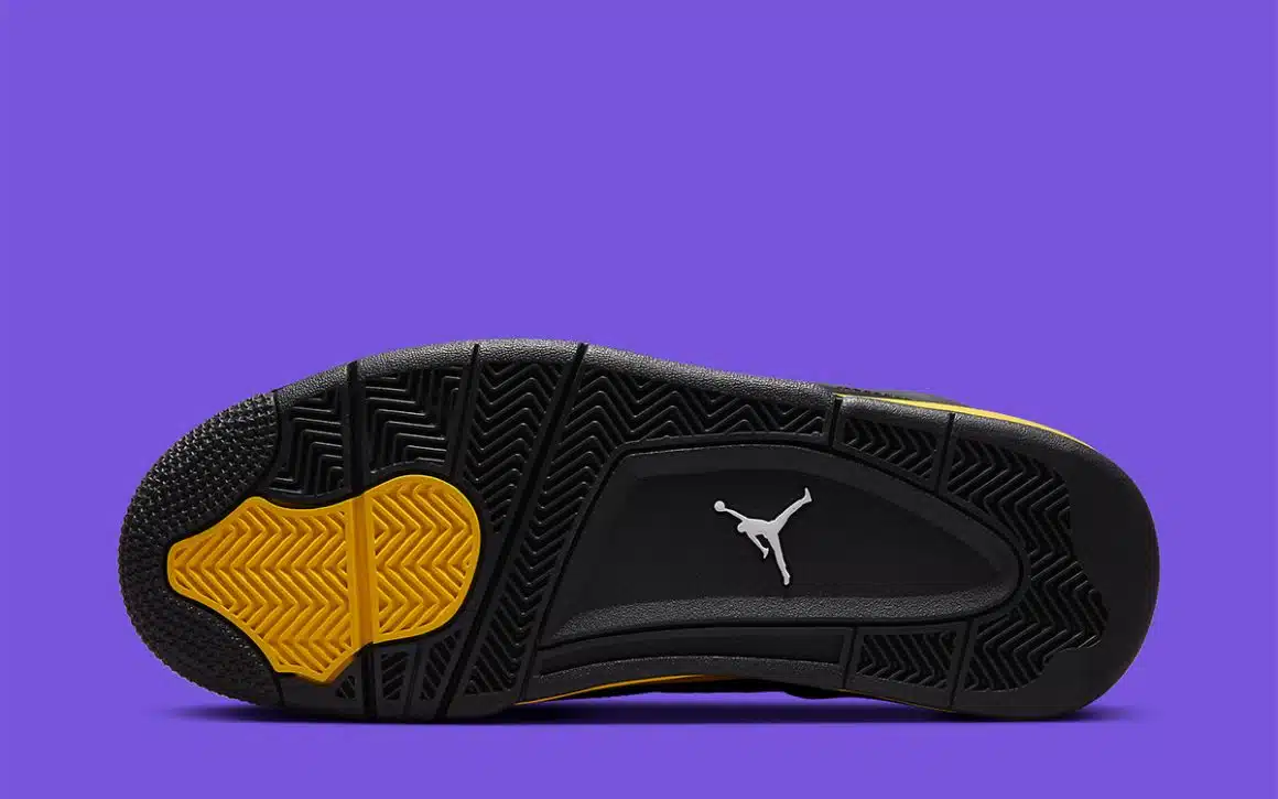 Air Jordan 4 Retro ‘’Thunder’’ - DH6927-017