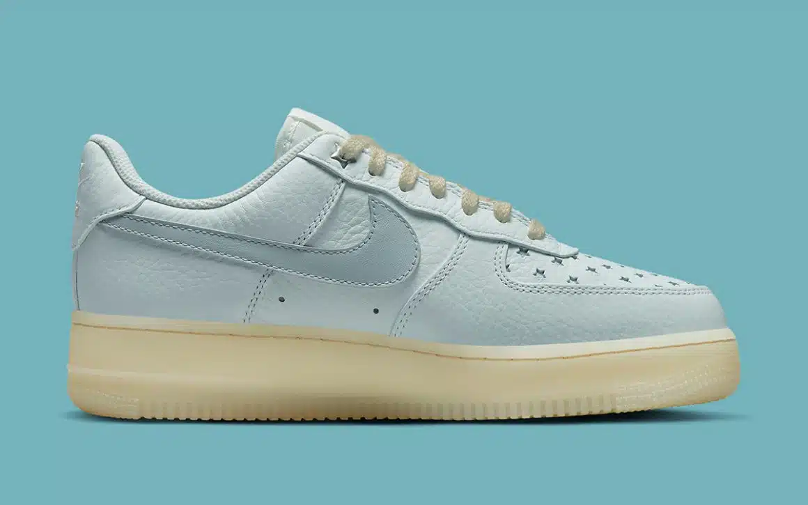 Nike Air Force 1 Low WMNS ‘’White and Pure Platinum’’ - FD0793-100
