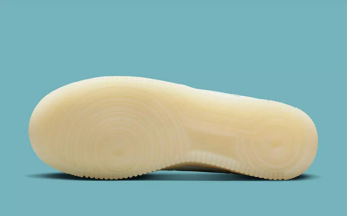 Nike Air Force 1 Low WMNS ‘’White and Pure Platinum’’ - FD0793-100