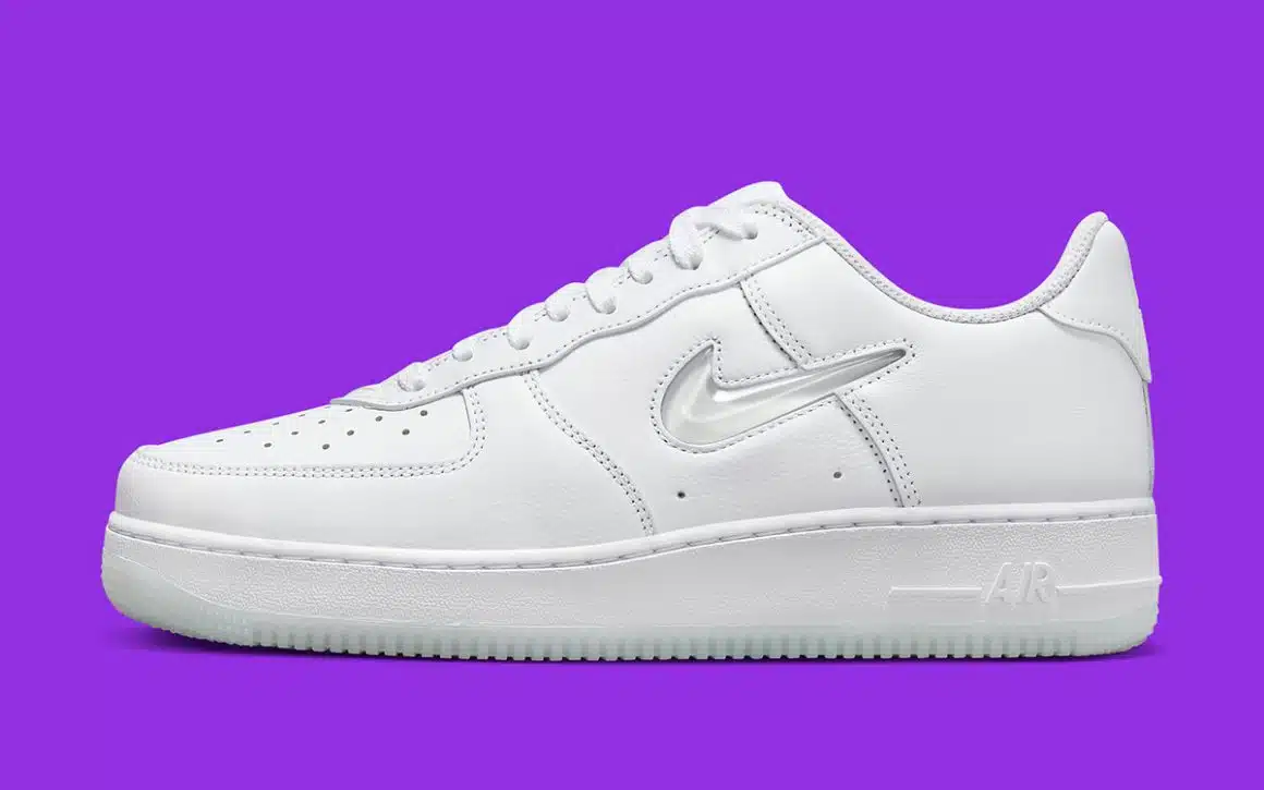 Nike Air Force 1 Low ‘’Color of the Month’’ - White Jewel - FN5924-100