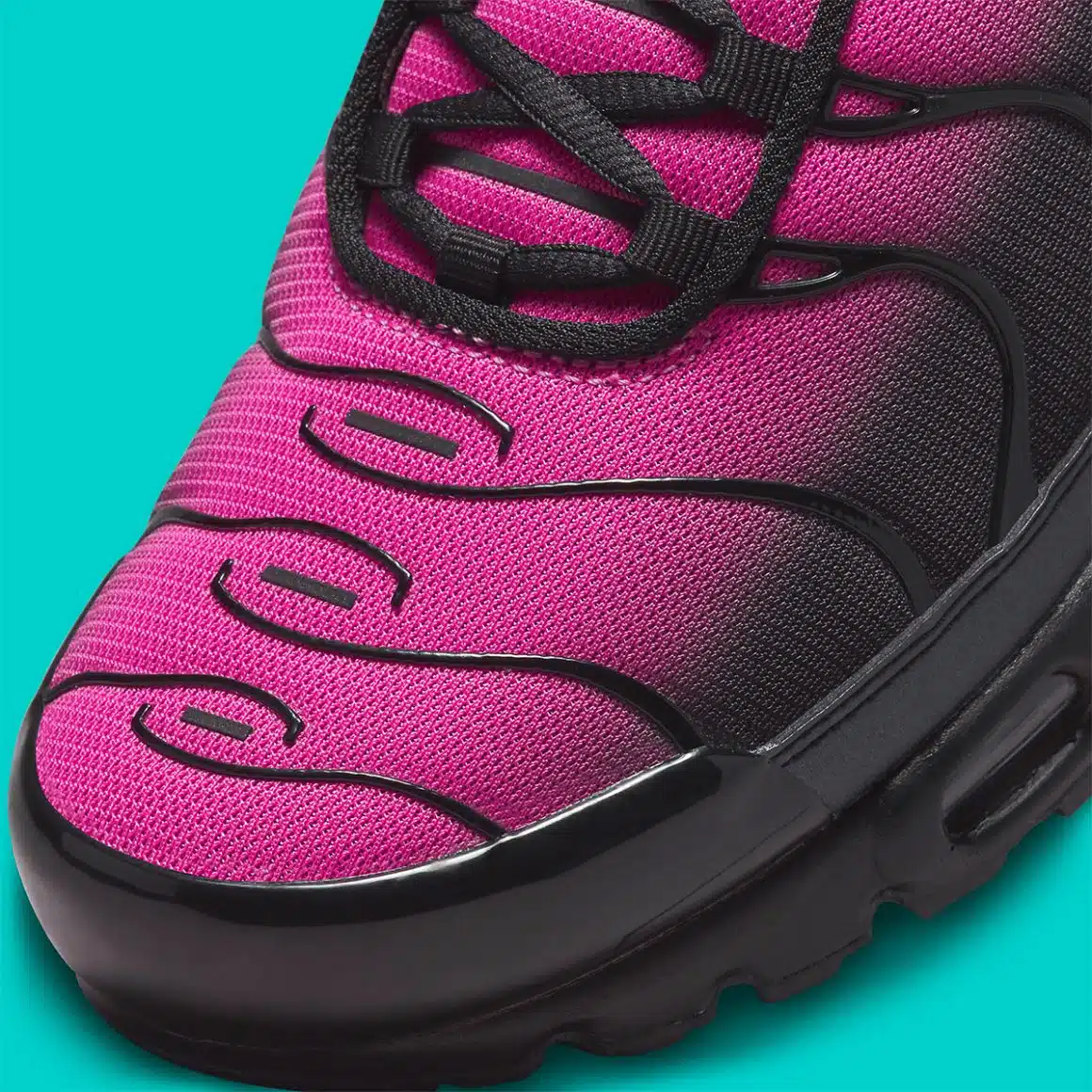 Nike Air Max Plus ‘’Black/Pink’’ - FJ5481-010