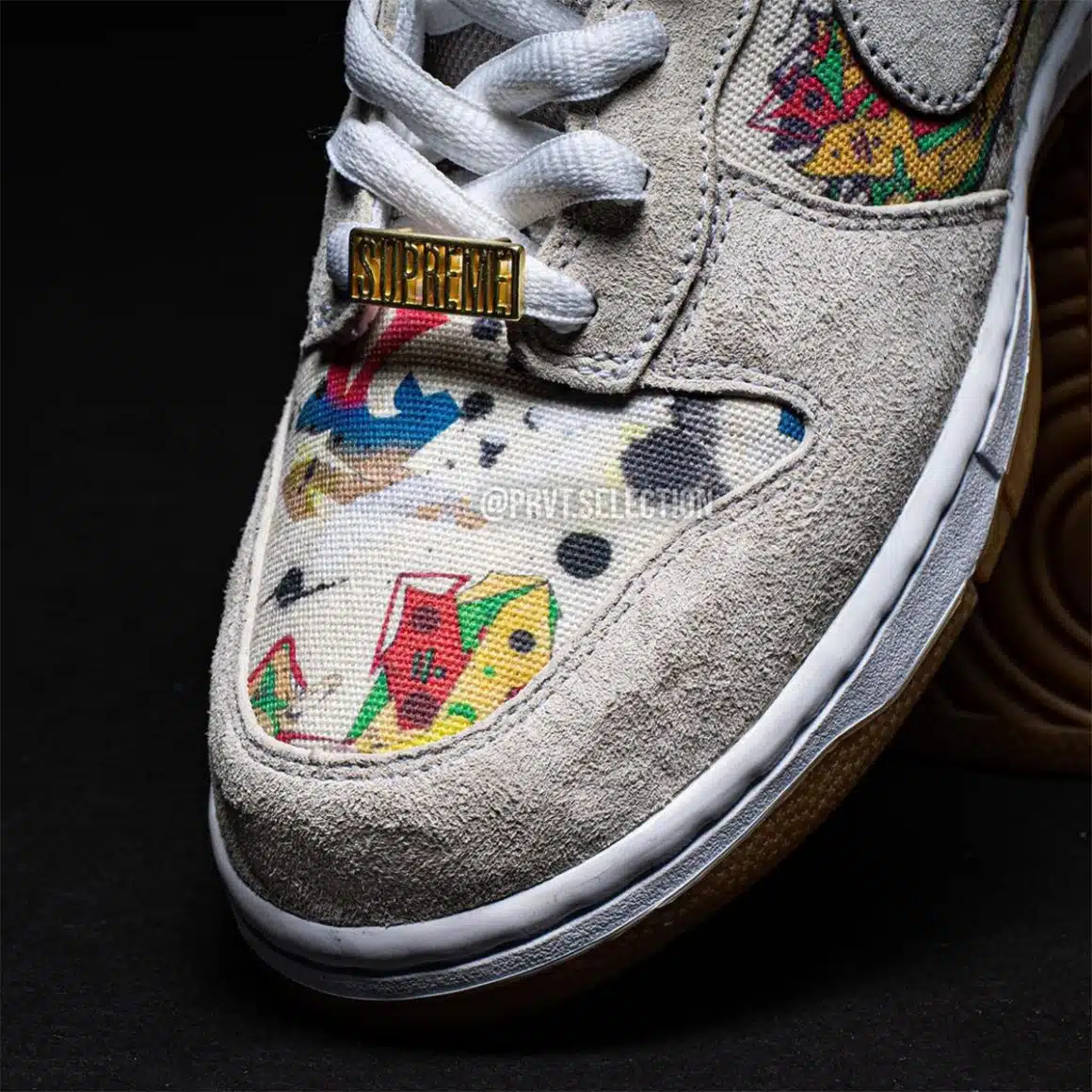 Supreme x Nike SB Dunk High ‘’Rammellzee’’ - FD8779-100