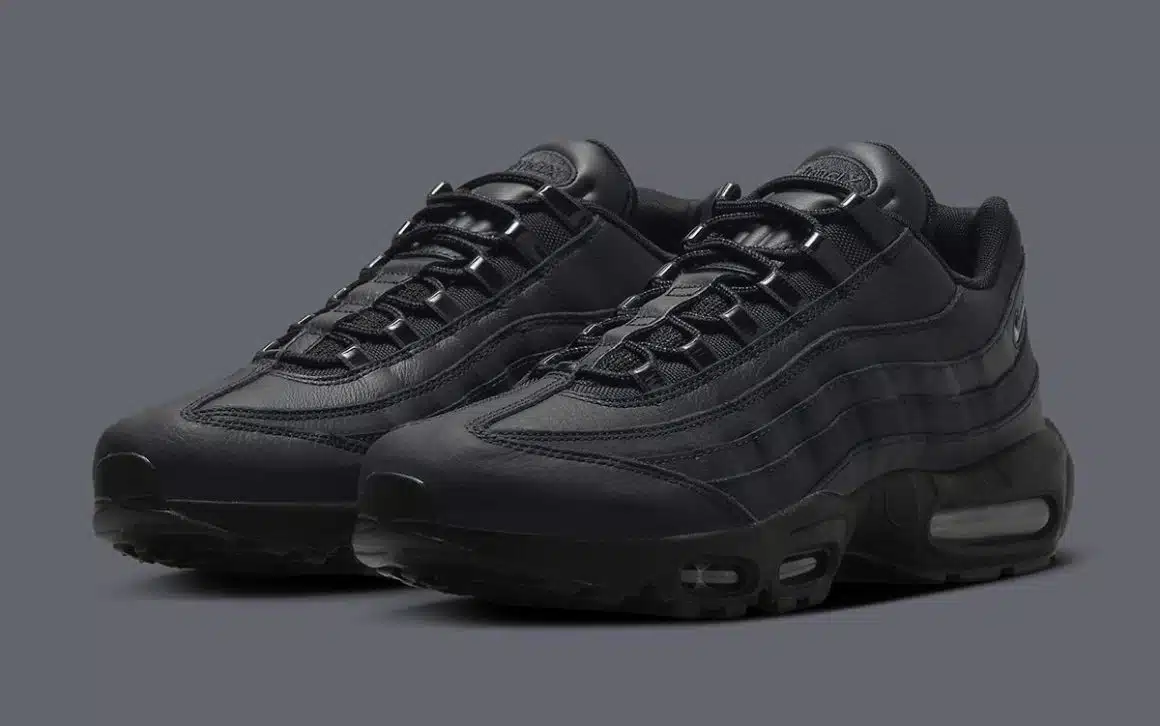 Nike Air Max 95 Jewel ‘’Triple Black’’ - FN7273-001