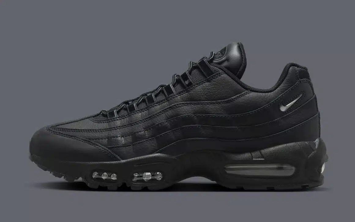 Nike Air Max 95 Jewel ‘’Triple Black’’ - FN7273-001