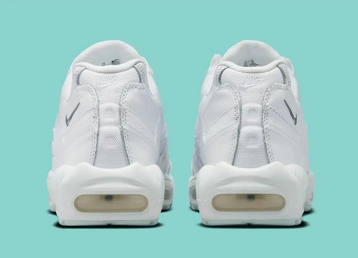 Nike Air Max 95 ‘’White and Pure Platinum’’ - FN7273-100