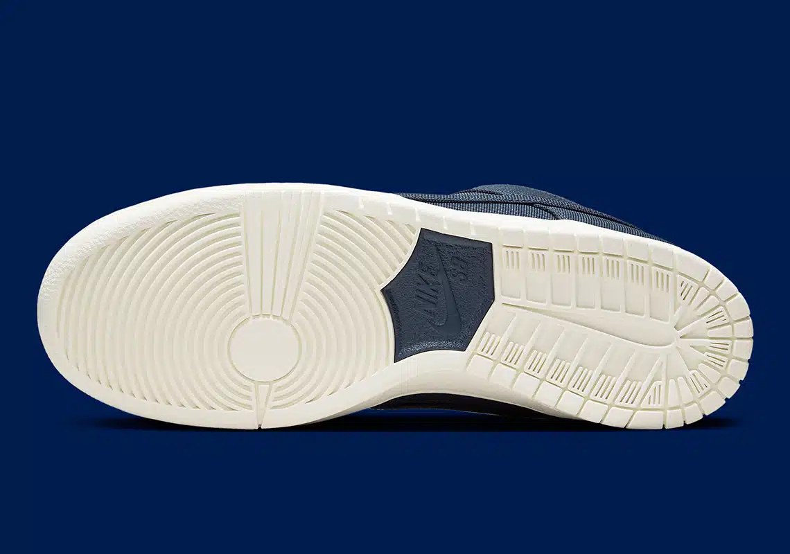 Nike SB Dunk Low ‘’Desert Ochre and Midnight Navy’’ - DX6775-400