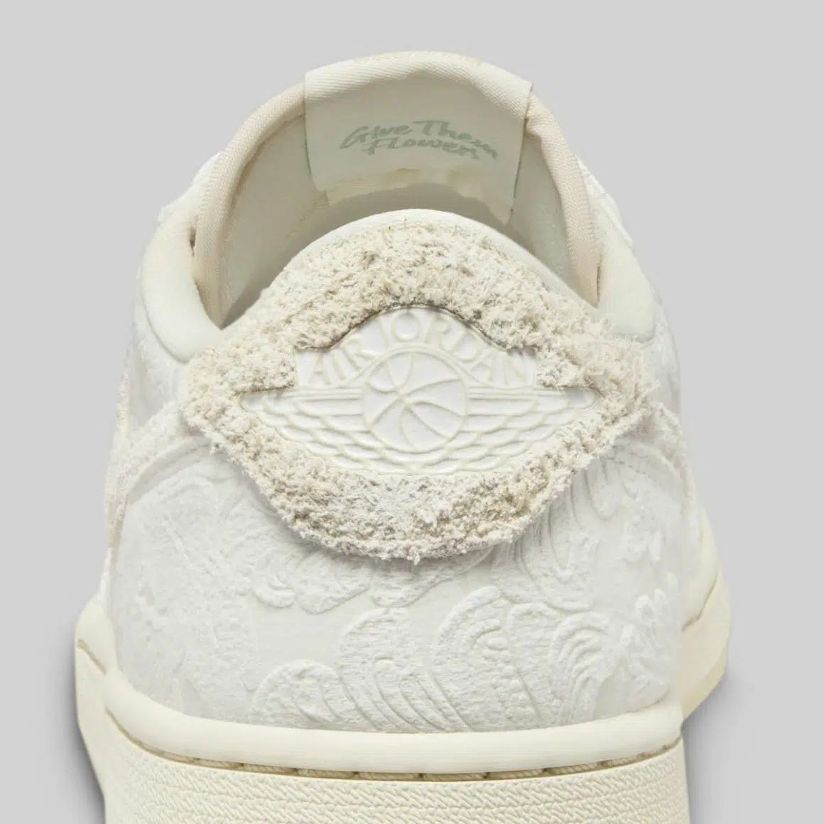 Chris Paul x Air Jordan 1 Retro Low OG ‘’Give Them Flowers’’ - FZ0455-200