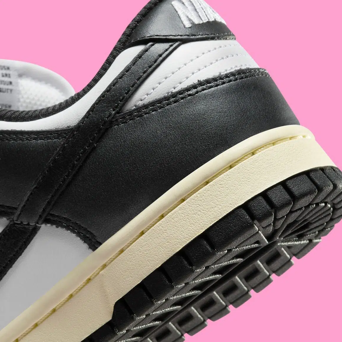 Nike Dunk Low Vintage ‘’Panda’’ - FQ8899-100