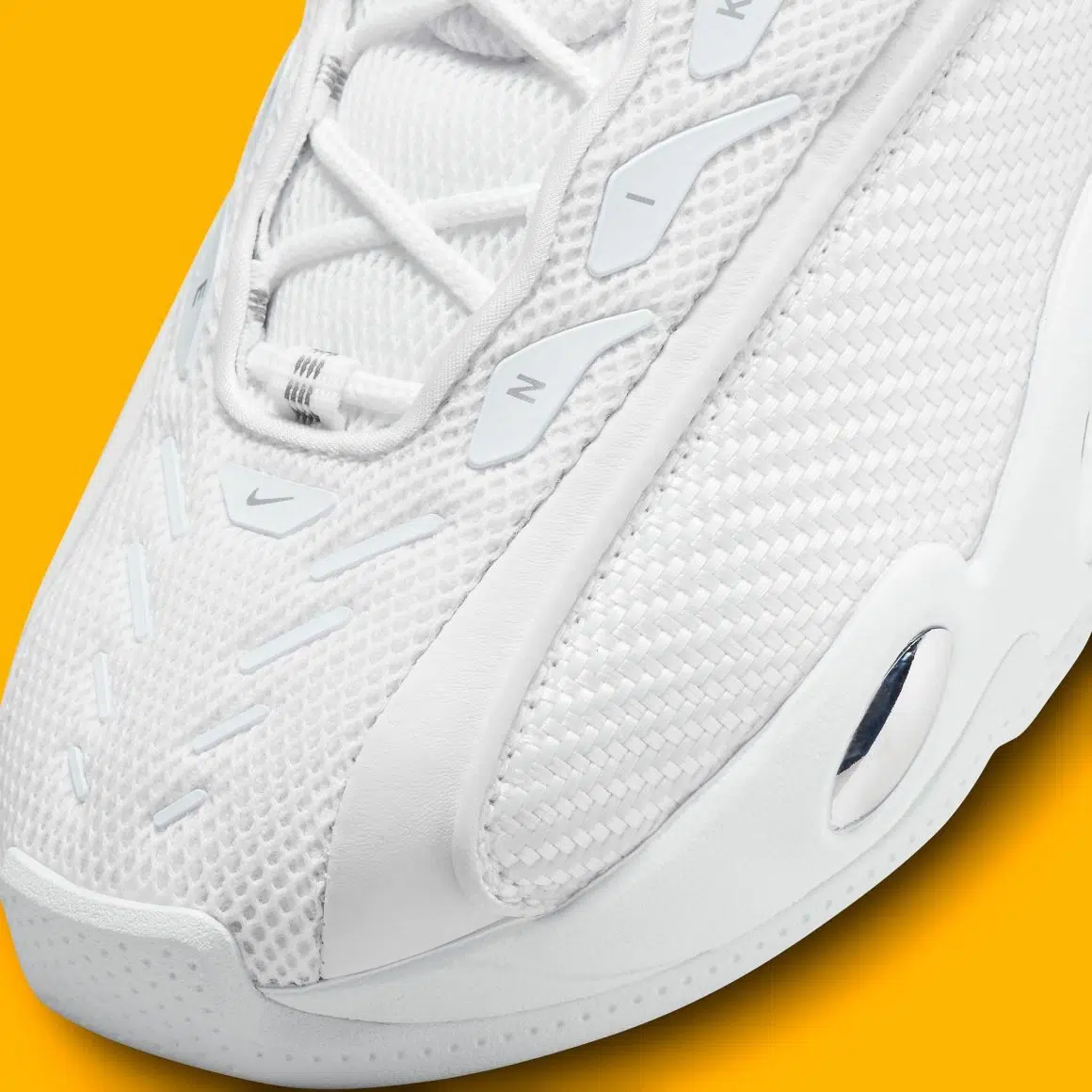 Nike NOCTA Glide ‘’White’’ - DM0879-100
