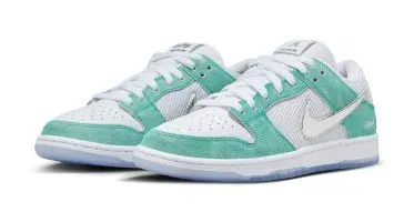 April SkateboardsNike SB Dunk Low ‘’Turbo Green’’