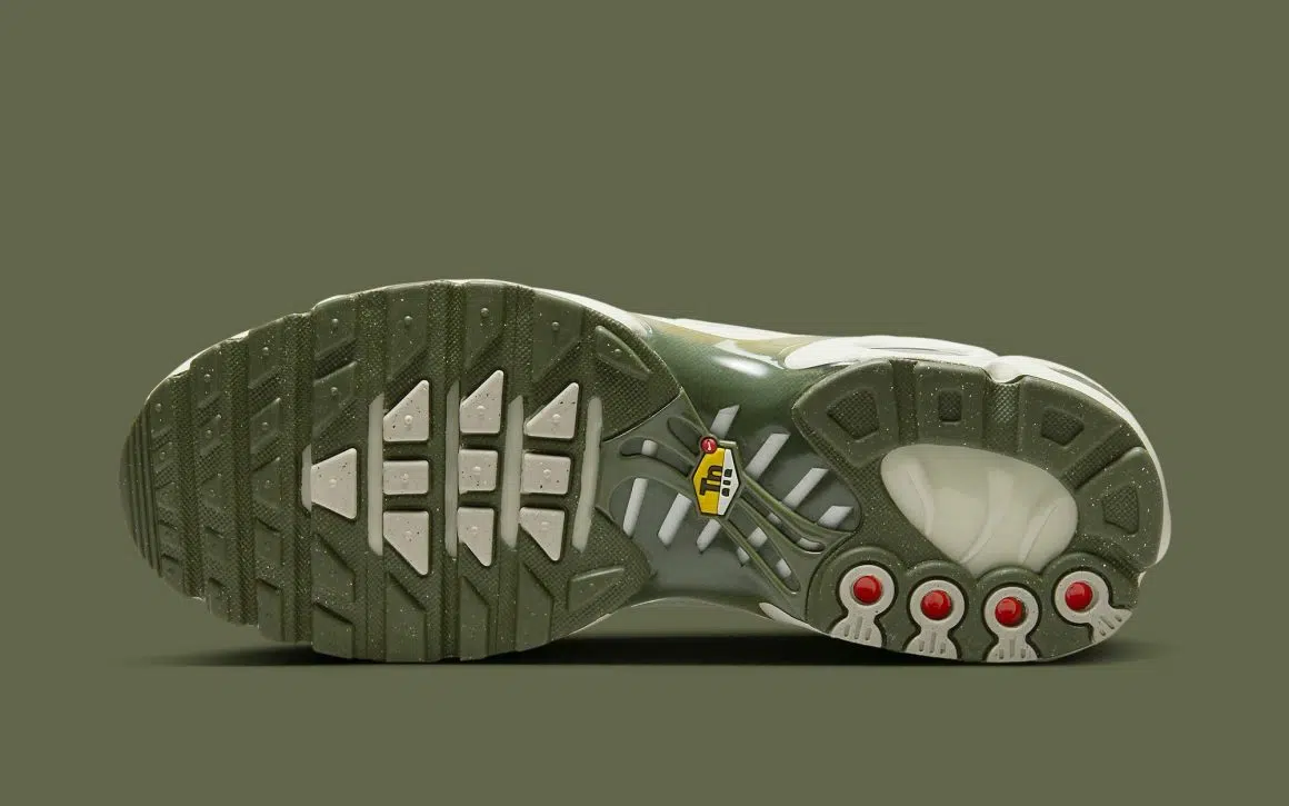 Nike Air Max Plus Tn &lsquo;&rsquo;Neutral Olive&rsquo;&rsquo; - FB9722-001