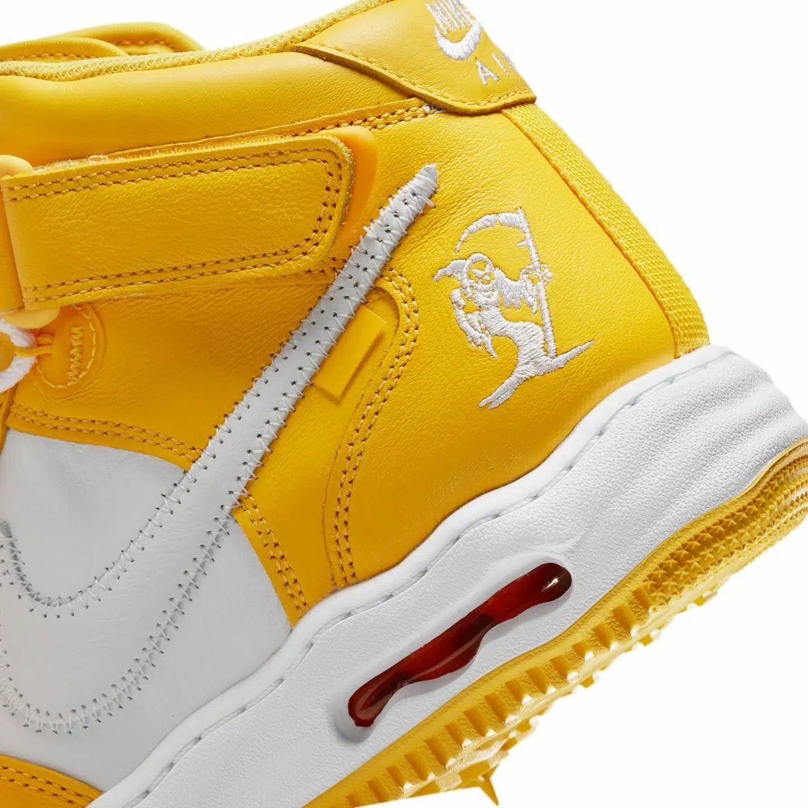 Off-White x Nike Air Force 1 Mid ‘’White and Varsity Maize’’ - DR0500-101