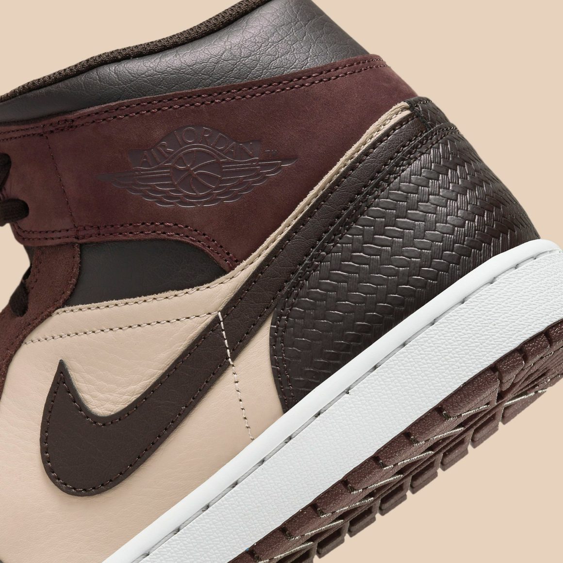 Air Jordan 1 Mid SE ‘’Paris YMCA’’ - FZ4359-200