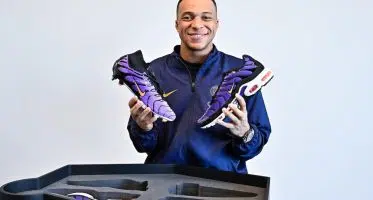 NikeMercurial Superfly 9 FG ‘’Voltage Purple’’
