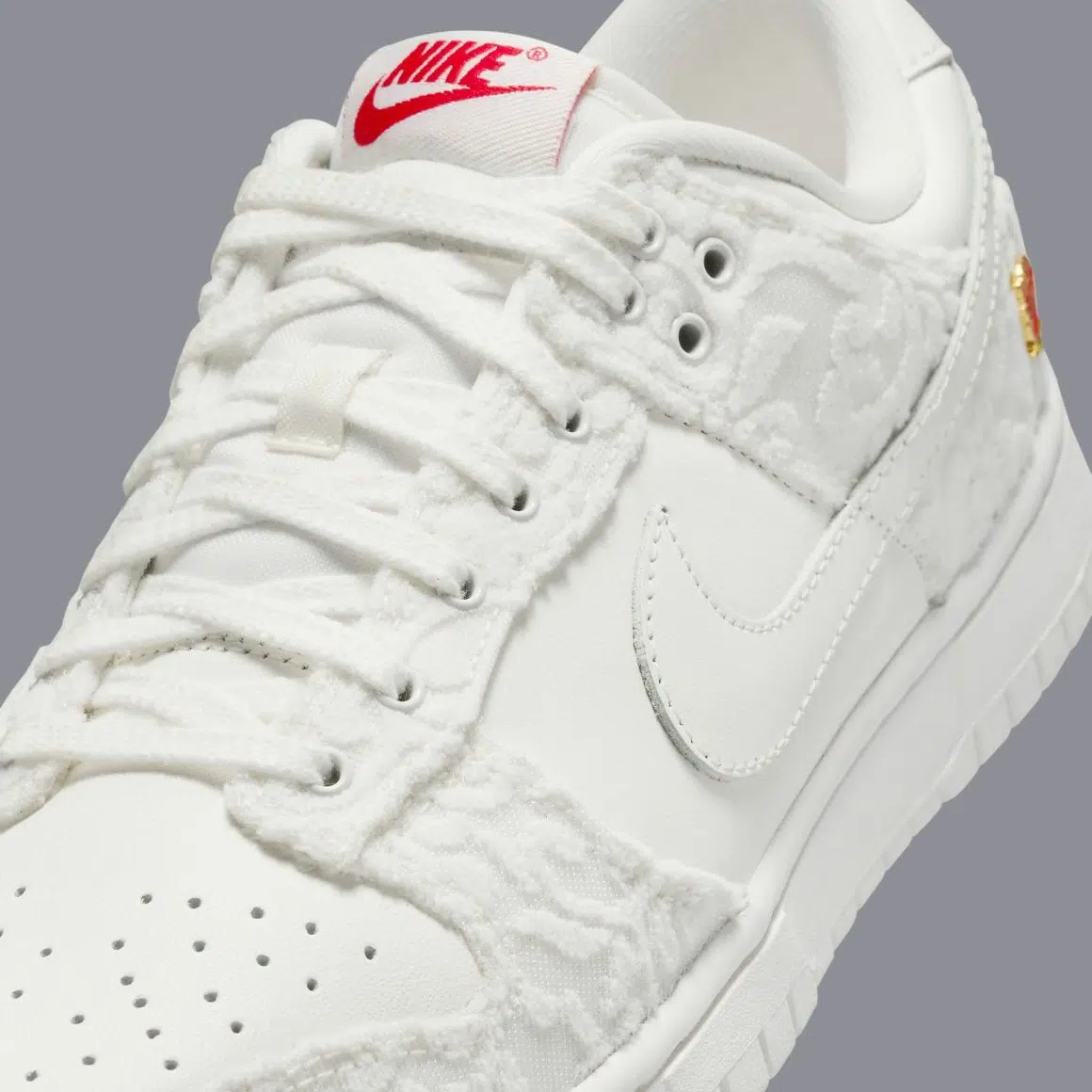 Nike Dunk Low ‘’You Deserve Flowers’’ - FZ3775-133